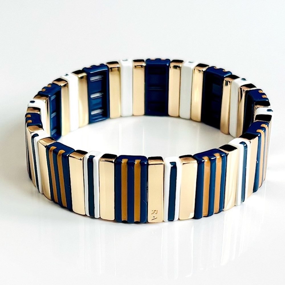 SOLD! Roxanne Assoulin Buttoned Up Bracelet NWT